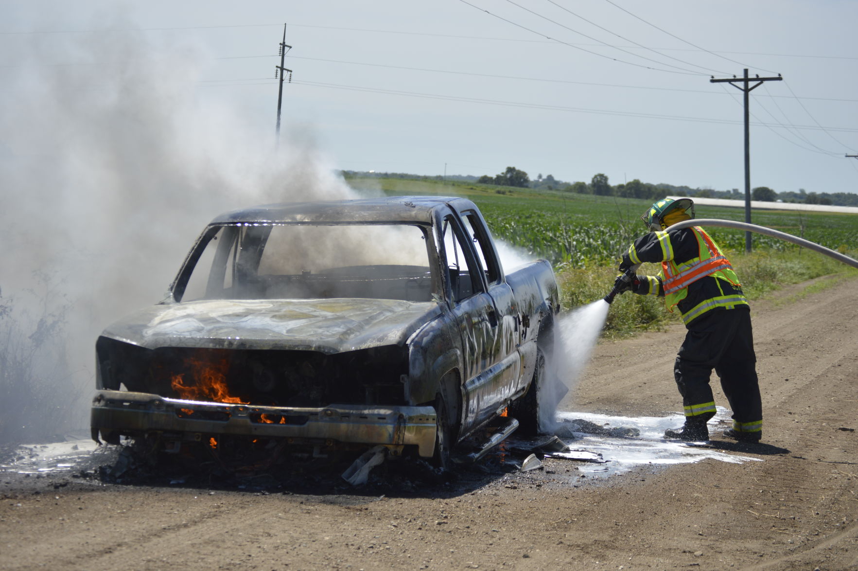 Wed. Car Fire (19).JPG